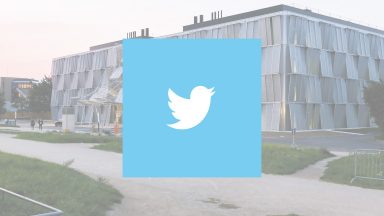 Logo de Twitter en surimpression d'une vue du bâtiment MED © Alain Herzog, EPFL