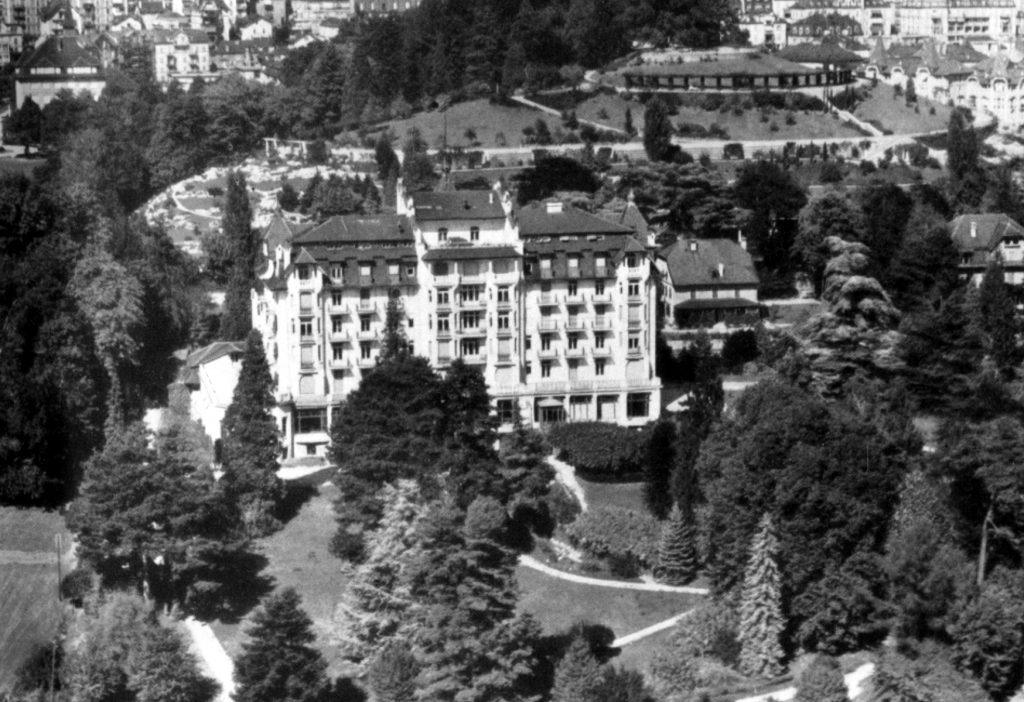 L'ancien Hôtel Savoy, à l'Avenue de Cour © DR