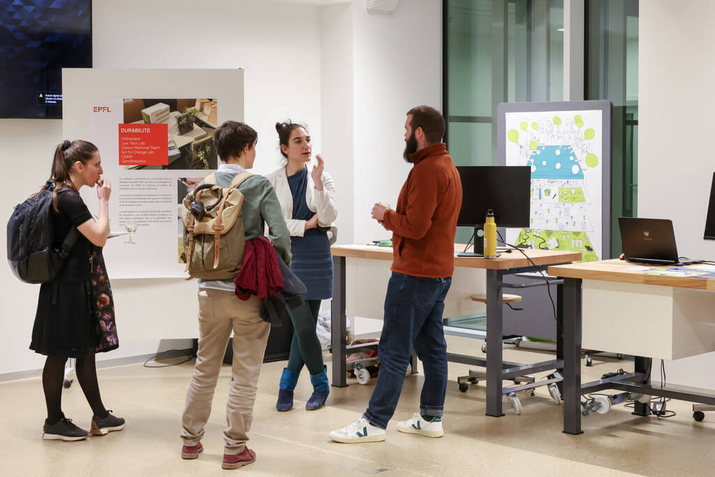 Baptisé «the SPOT» (Student Prototyping and Outreach Tank), le nouveau bâtiment dédié au prototypage mécanique et électronique a ouvert ses portes. Soirée avec les étudiants. (Discovery Learning Lab) / © EPFL - Alain Herzog 25 mars 2022