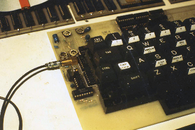 Clavier Smaky 4 avec l'interface Cobus, de 1976