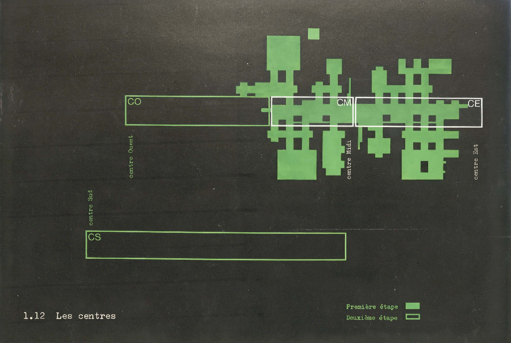 Plan dessiné en vert sur fond noir avec les bâtiments CE et CM encadrés en blanc.