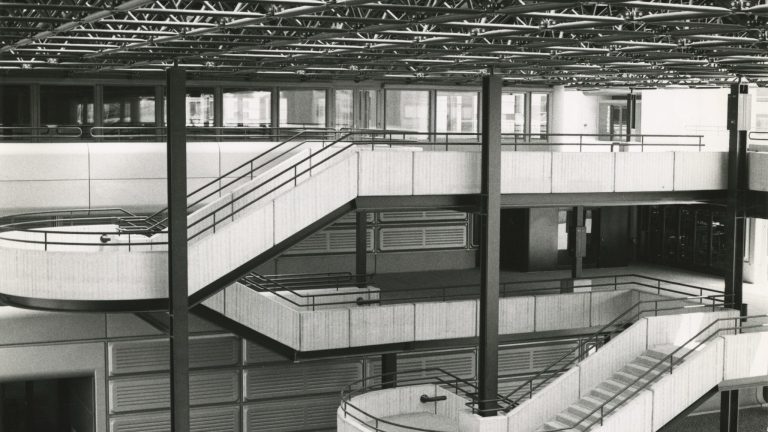 Vue de l’ancienne entrée principale de l’EPFL.