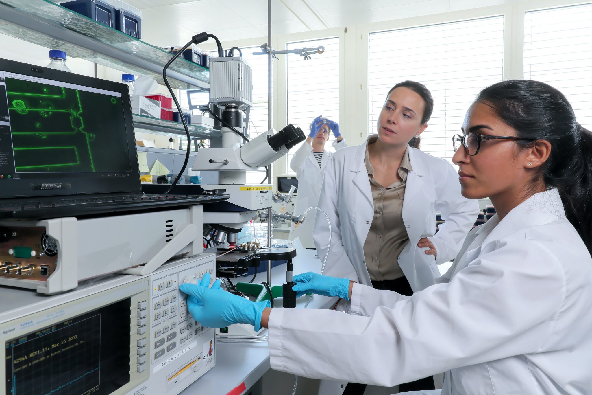 Laboratory of Life Sciences Electronics ‐ EPFL