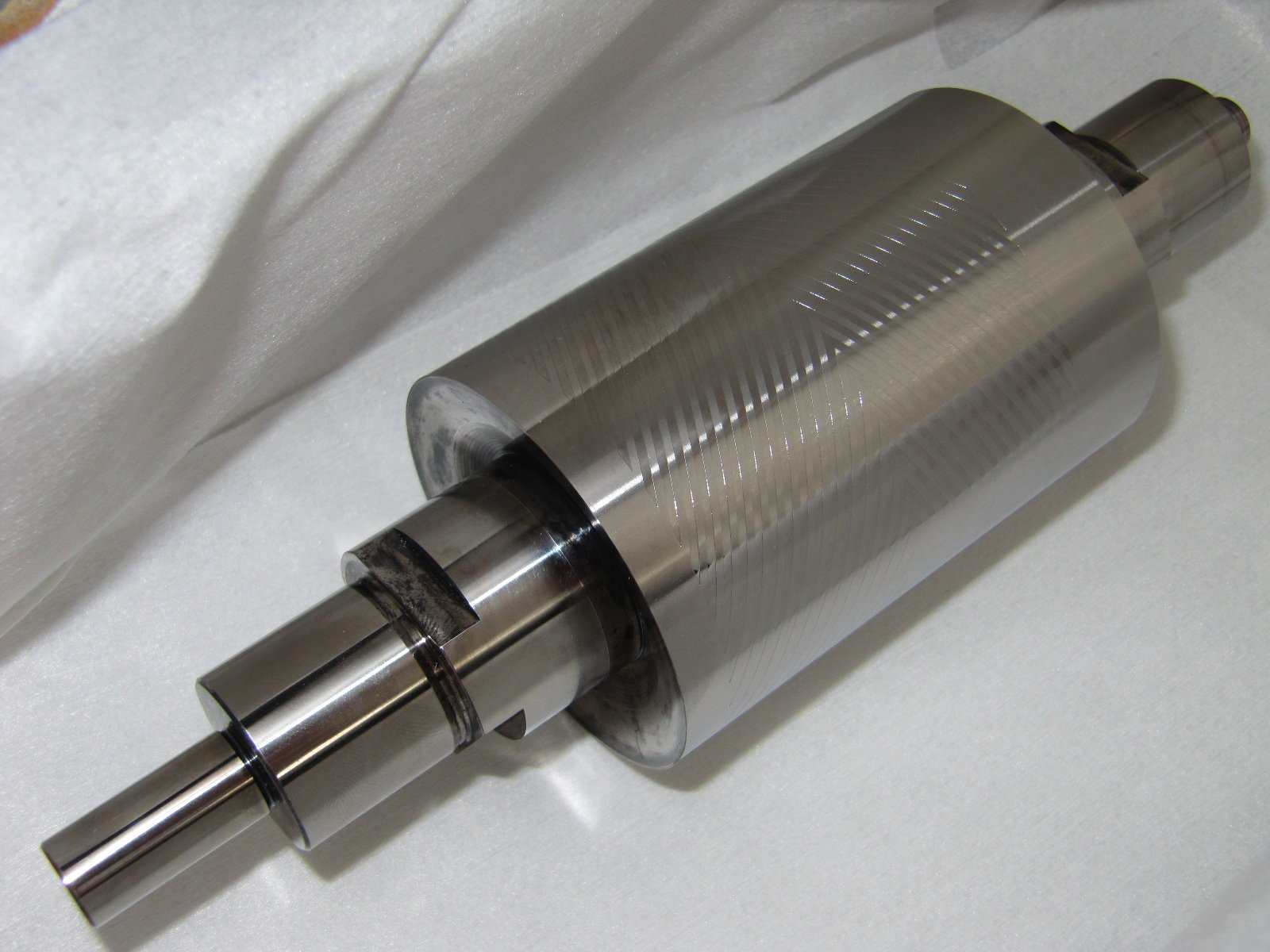 Arbre avec 36 gorges de 15µm de profondeur