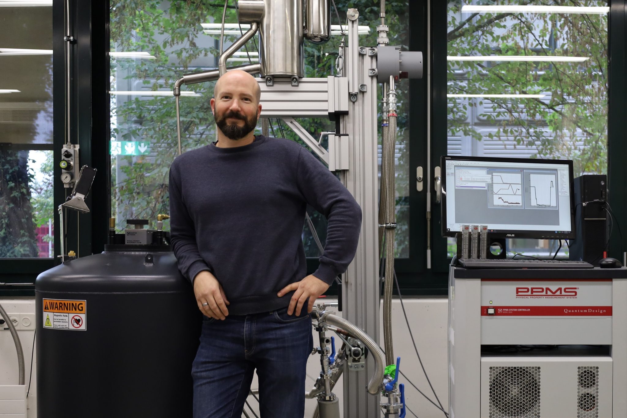 UVVis Spectroscopy ‒ IPHYS ‐ EPFL