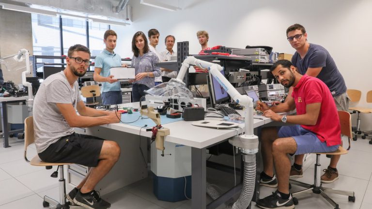 EPFL students won SensUs international competition, designing a portable biosensor | © EPFL Alain Herzog