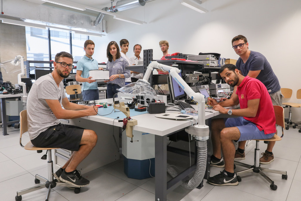 EPFL students won SensUs international competition, designing a portable biosensor | © EPFL Alain Herzog